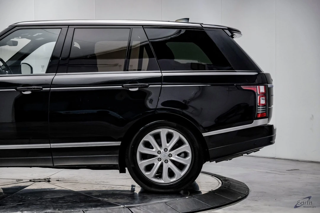 2017 Land Rover Range Rover L405 - Image 7 of 12