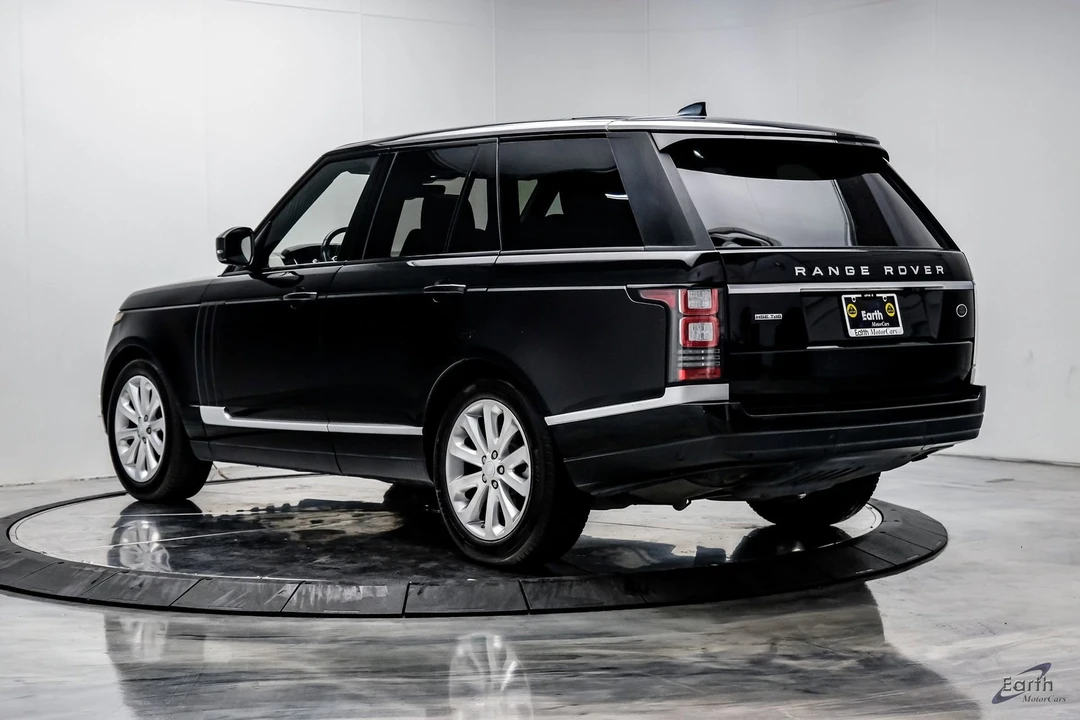 2017 Land Rover Range Rover L405 - Image 8 of 12