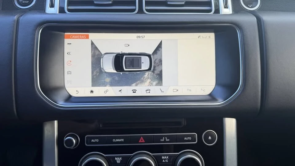 2017 Land Rover Range Rover L405 - Image 17 of 20