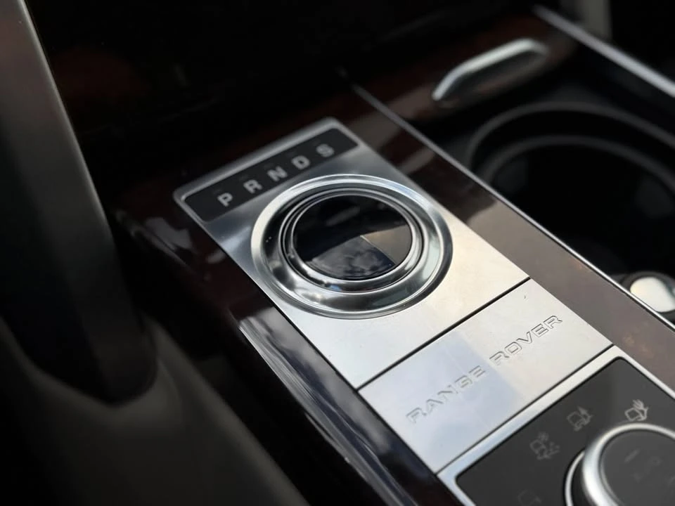 2017 Land Rover Range Rover L405 - Image 13 of 19