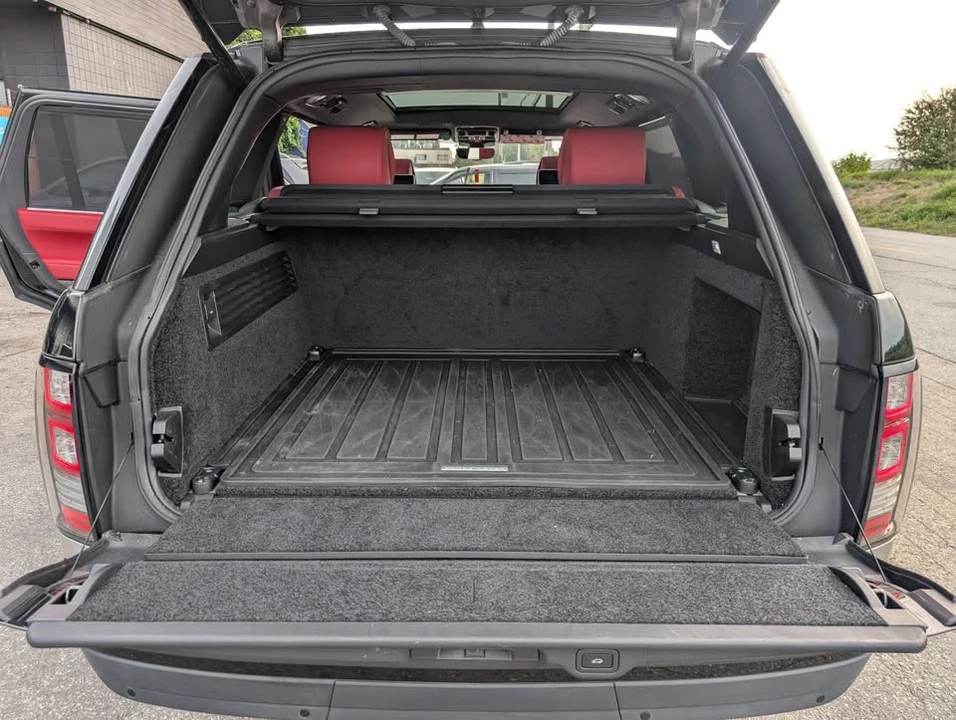 2017 Land Rover Range Rover L405 - Image 11 of 20