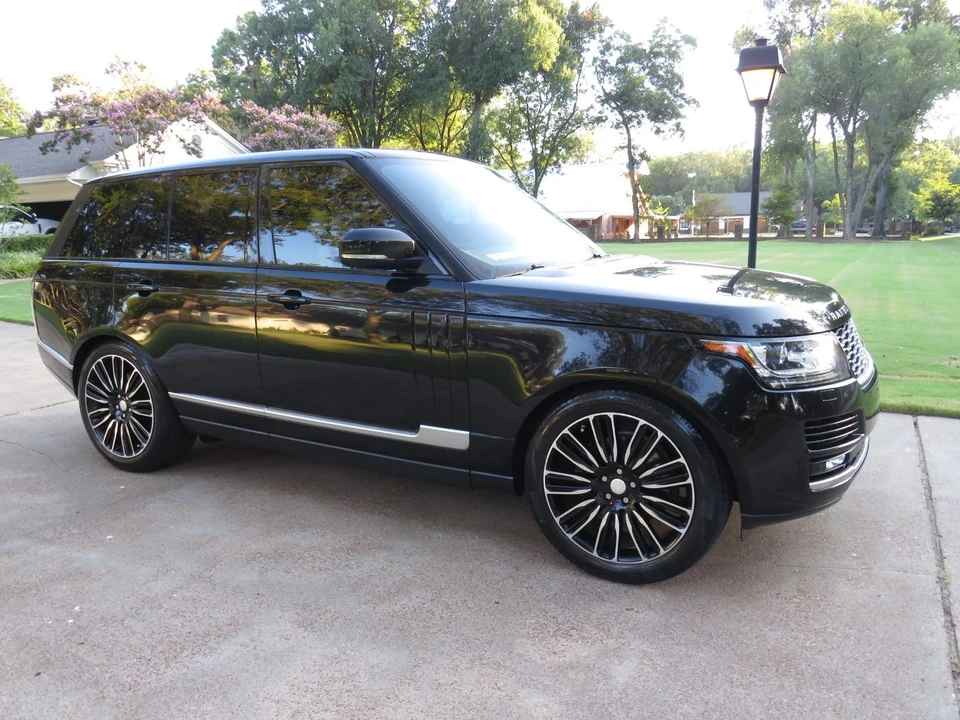 2017 Land Rover Range Rover L405 - Image 2 of 12