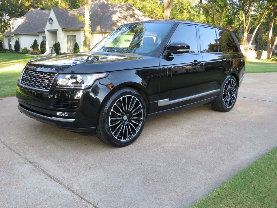 2017 Land Rover Range Rover L405 - Image 3 of 12