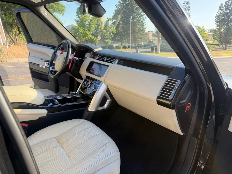 2017 Land Rover Range Rover L405 - Image 11 of 13