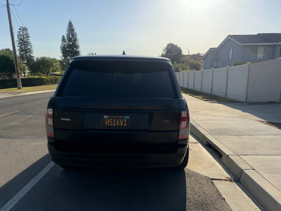 2017 Land Rover Range Rover L405 - Image 4 of 13