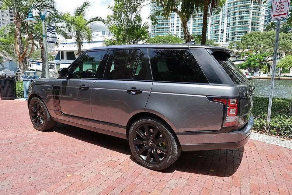 2017 Land Rover Range Rover L405 - Image 4 of 19