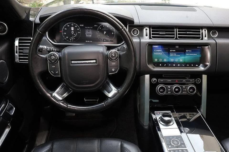 2017 Land Rover Range Rover L405 - Image 9 of 19