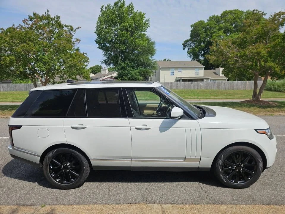 2017 Land Rover Range Rover L405 - Image 7 of 20
