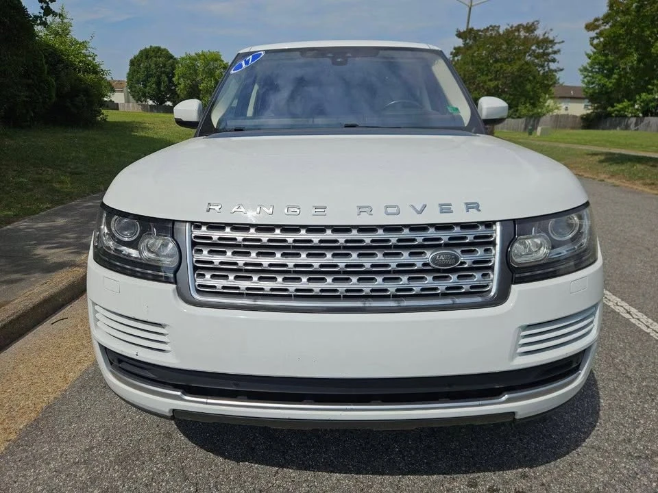 2017 Land Rover Range Rover L405 - Image 9 of 20