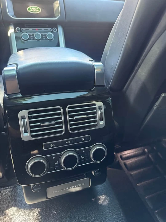 2017 Land Rover Range Rover L405 - Image 10 of 15