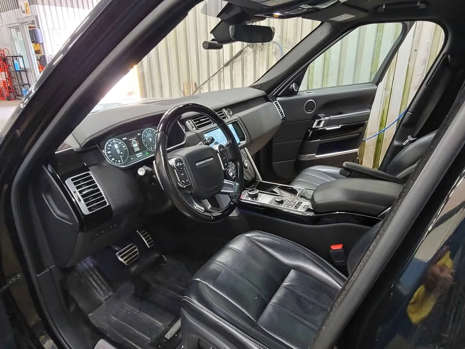 2017 Land Rover Range Rover L405 - Image 13 of 19