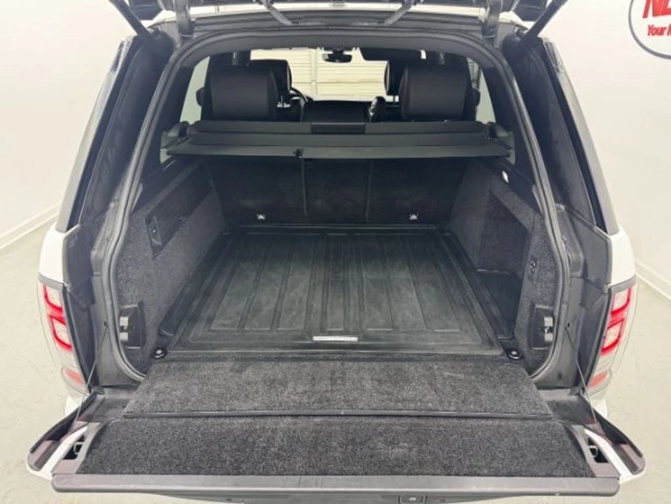 2017 Land Rover Range Rover L405 - Image 7 of 20