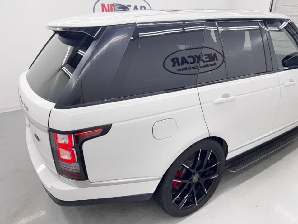 2017 Land Rover Range Rover L405 - Image 11 of 20