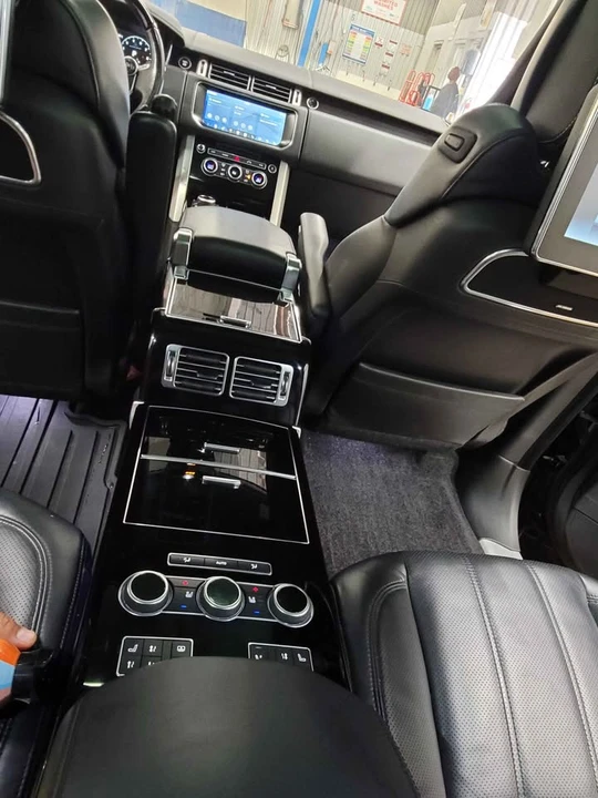 2017 Land Rover Range Rover L405 - Image 12 of 19