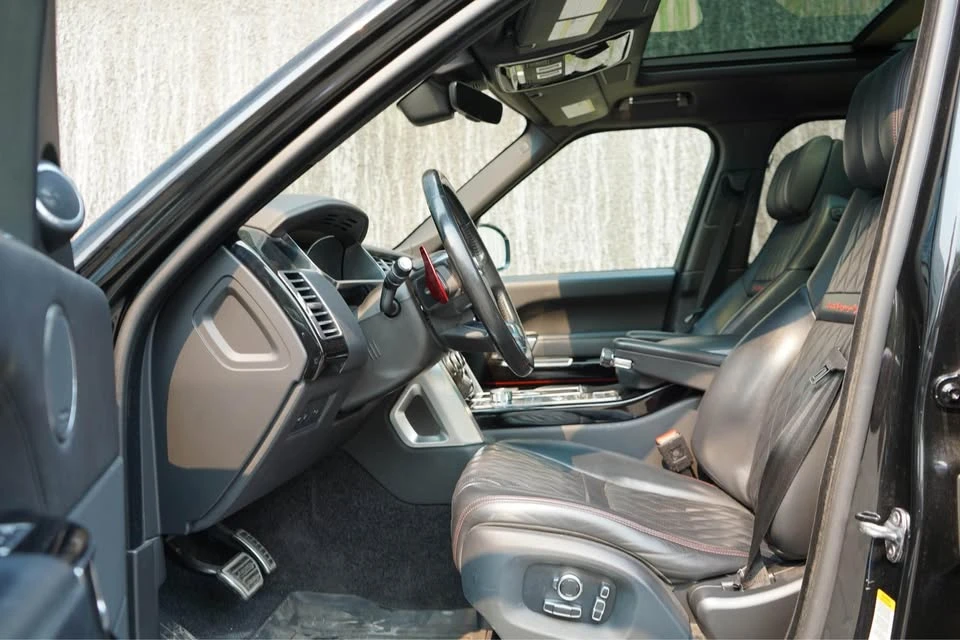 2017 Land Rover Range Rover L405 - Image 4 of 20