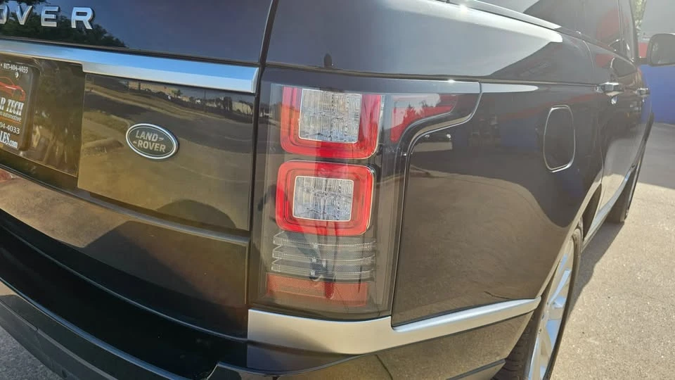 2017 Land Rover Range Rover L405 - Image 9 of 20
