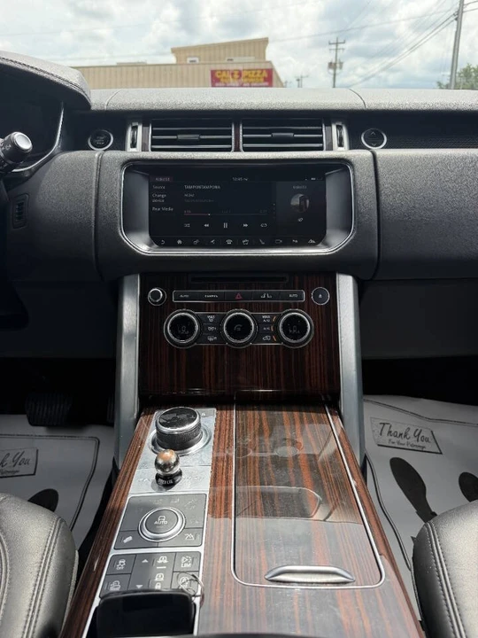 2017 Land Rover Range Rover L405 - Image 17 of 20