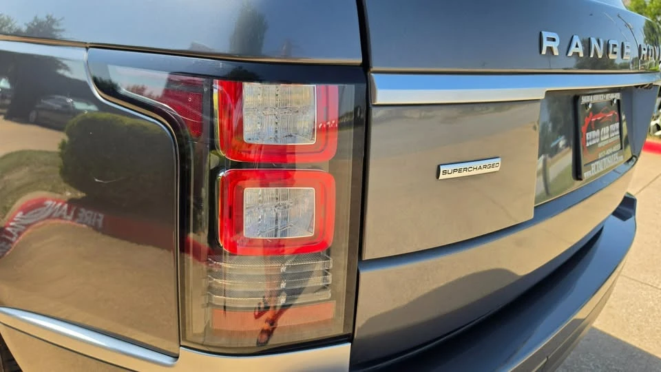 2017 Land Rover Range Rover L405 - Image 10 of 20