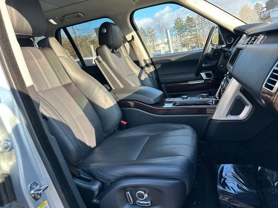 2017 Land Rover Range Rover L405 - Image 11 of 20