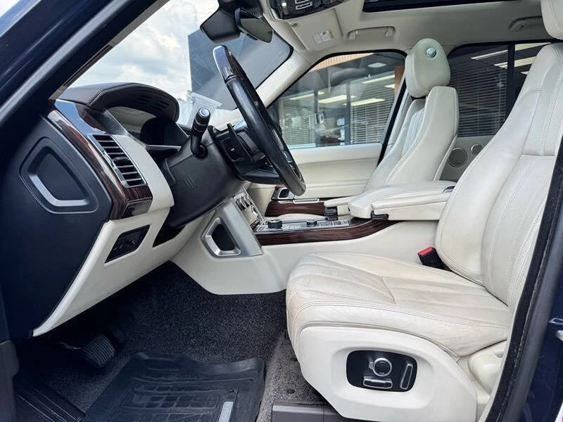 2017 Land Rover Range Rover L405 - Image 11 of 20