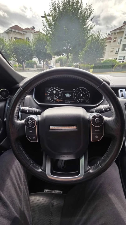 2017 Land Rover Range Rover L405 - Image 6 of 9