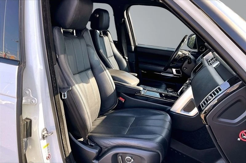 2017 Land Rover Range Rover L405 - Image 14 of 20