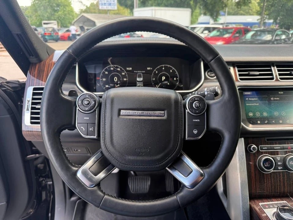 2017 Land Rover Range Rover L405 - Image 9 of 12