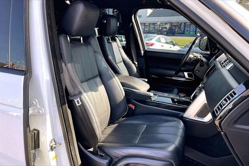 2017 Land Rover Range Rover L405 - Image 12 of 20