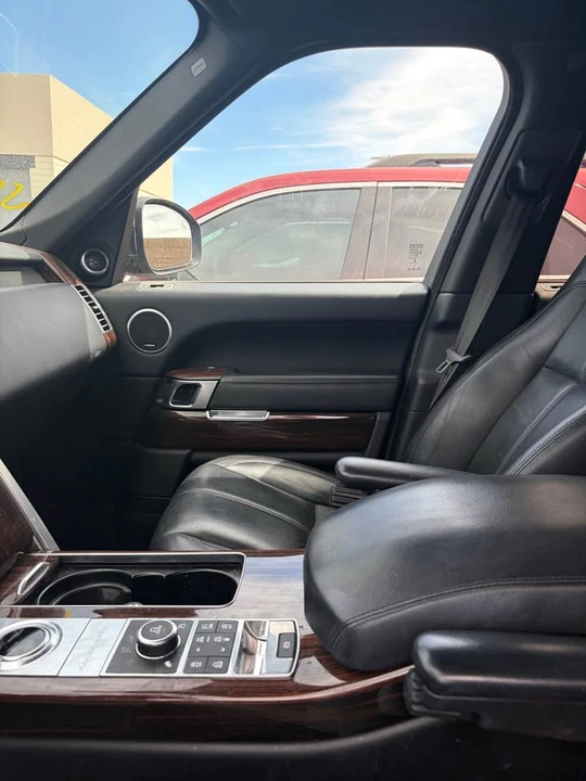 2017 Land Rover Range Rover L405 - Image 7 of 8