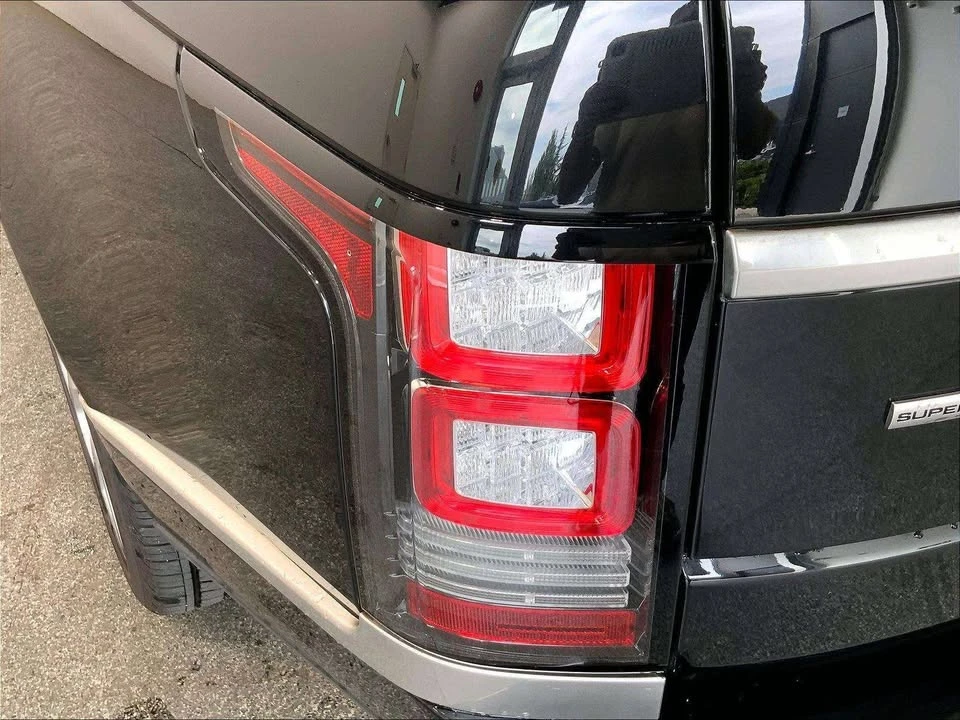 2017 Land Rover Range Rover L405 - Image 11 of 20