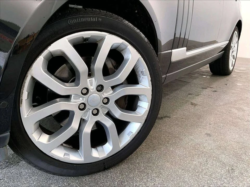 2017 Land Rover Range Rover L405 - Image 17 of 20