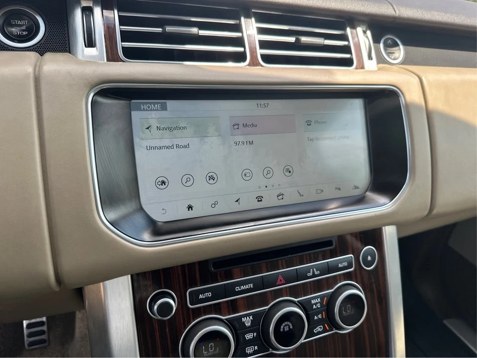 2017 Land Rover Range Rover L405 - Image 18 of 20