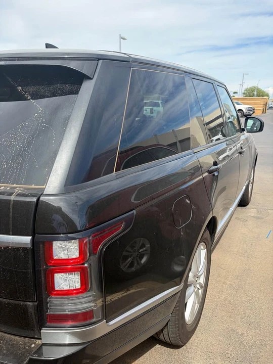 2017 Land Rover Range Rover L405 - Image 5 of 8
