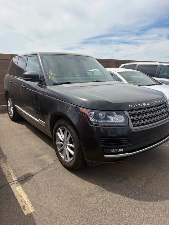 2017 Land Rover Range Rover L405 - Image 3 of 8