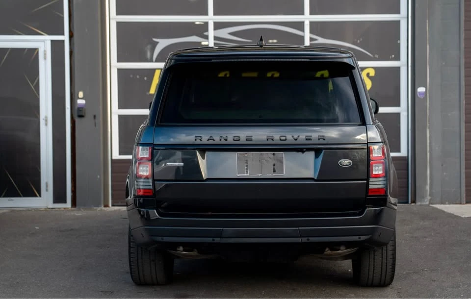 2017 Land Rover Range Rover L405 - Image 3 of 9