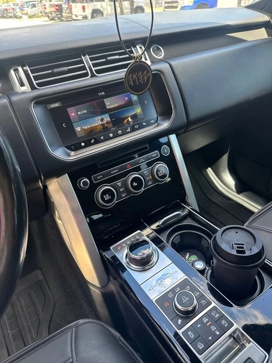 2017 Land Rover Range Rover L405 - Image 6 of 8