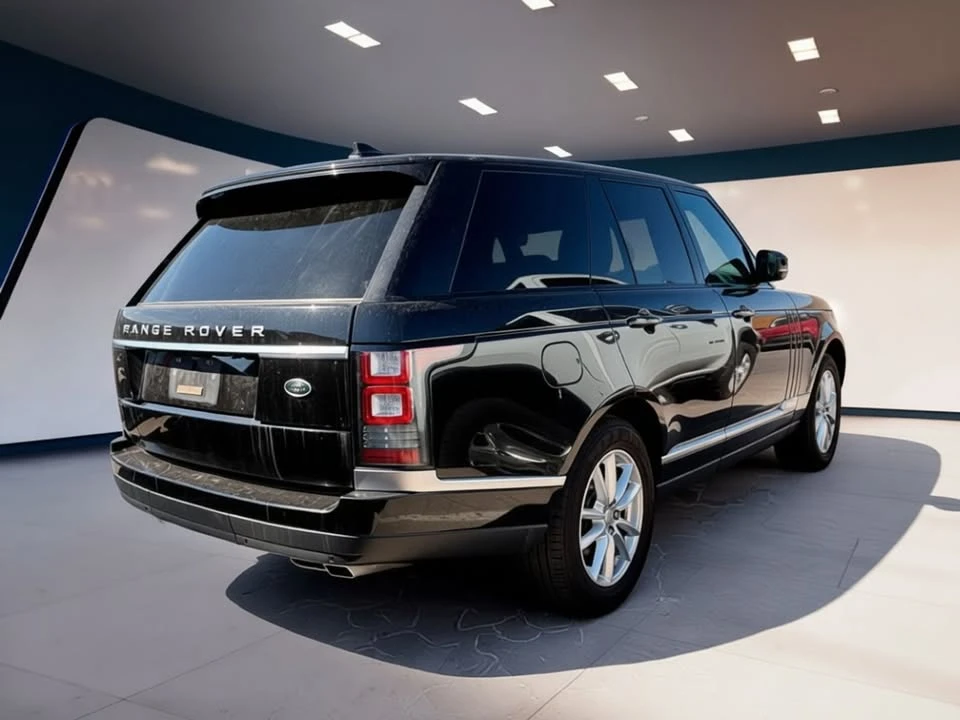 2017 Land Rover Range Rover L405 - Image 3 of 10