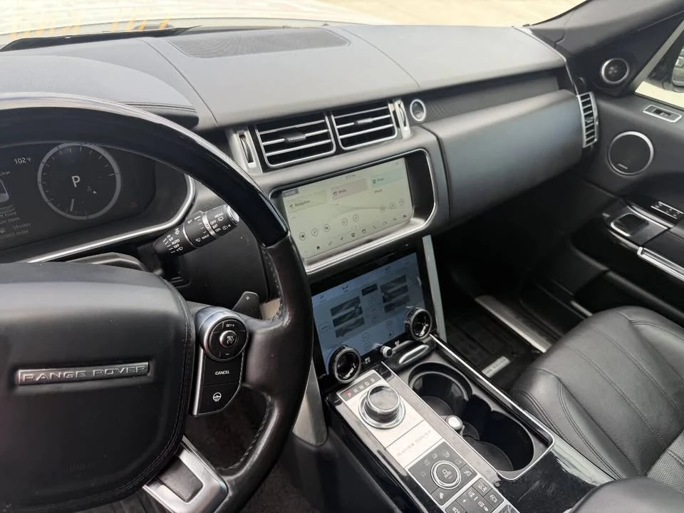 2017 Land Rover Range Rover L405 - Image 10 of 20
