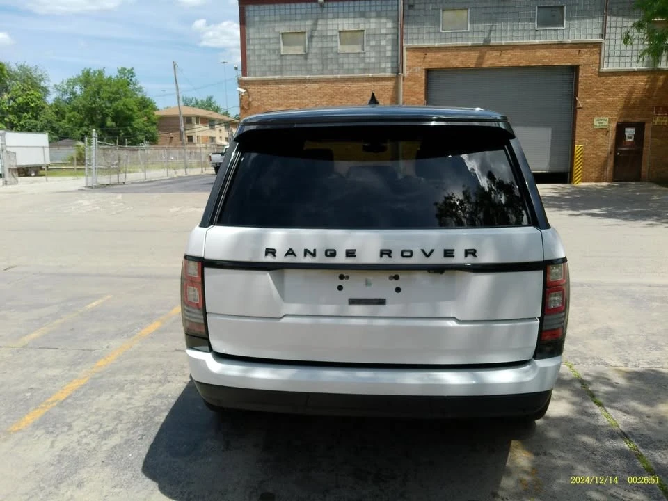 2017 Land Rover Range Rover L405 - Image 8 of 20