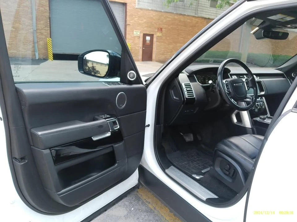 2017 Land Rover Range Rover L405 - Image 17 of 20