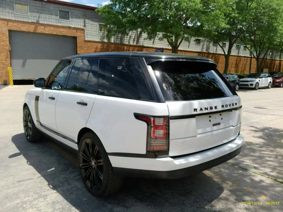 2017 Land Rover Range Rover L405 - Image 7 of 20