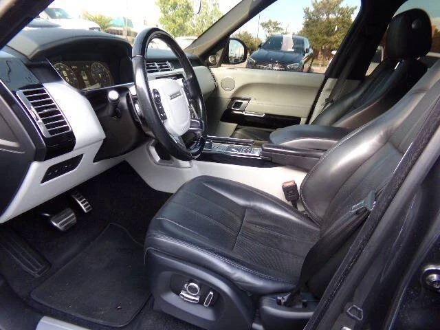 2017 Land Rover Range Rover L405 - Image 10 of 20