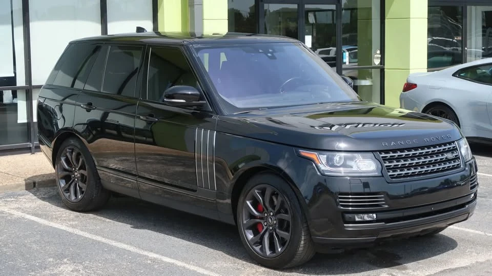 2017 Land Rover Range Rover L405 - Image 5 of 20