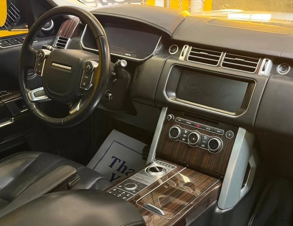 2017 Land Rover Range Rover L405 - Image 14 of 16