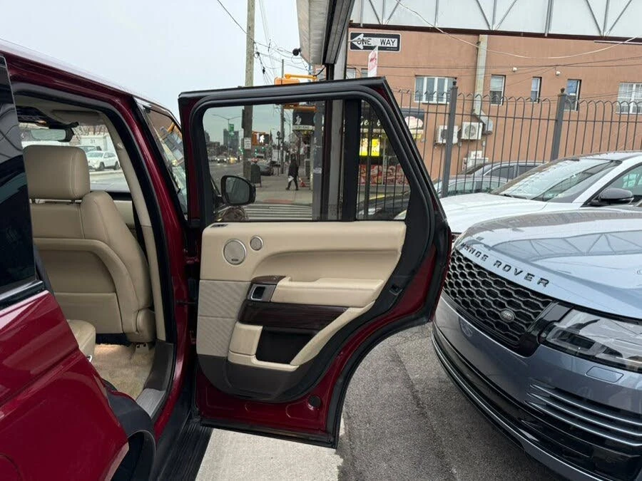 2017 Land Rover Range Rover L405 - Image 12 of 20