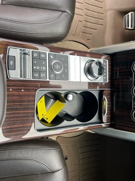 2017 Land Rover Range Rover L405 - Image 14 of 20