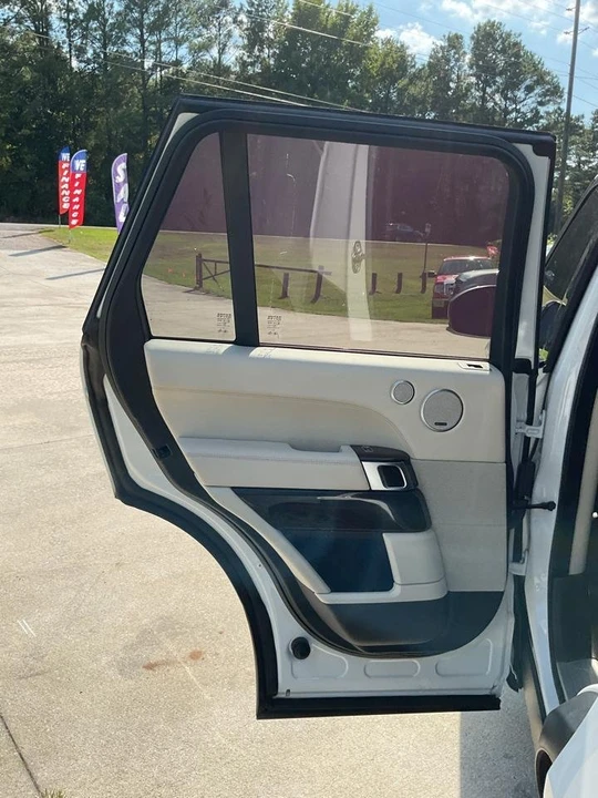 2017 Land Rover Range Rover L405 - Image 10 of 19