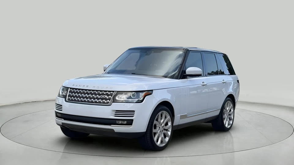 2017 Land Rover Range Rover L405 - Image 2 of 20