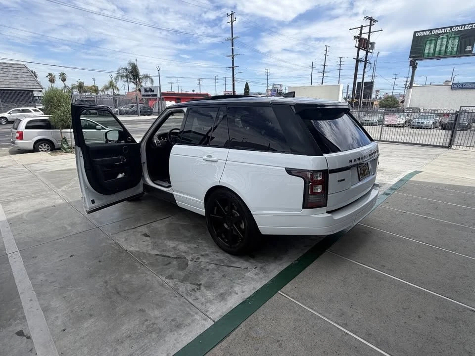 2017 Land Rover Range Rover L405 - Image 7 of 20