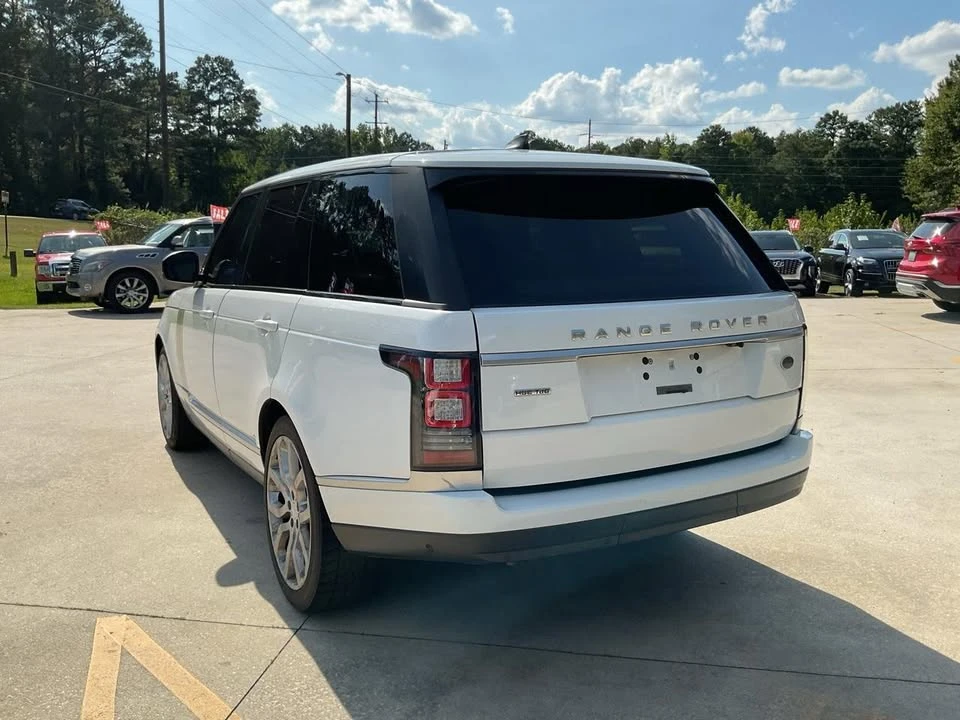 2017 Land Rover Range Rover L405 - Image 2 of 19